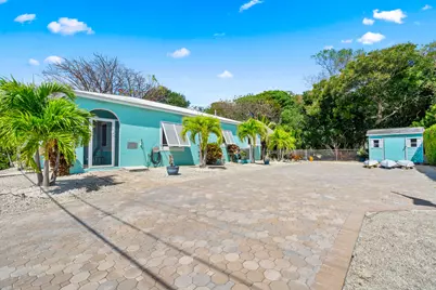 312 Ryan Avenue, Key Largo, FL 33037 - Photo 1