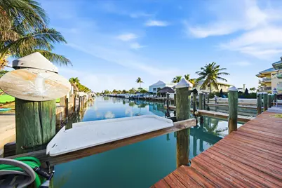 340-350 E Ocean Drive, Key Colony, FL 33051 - Photo 35