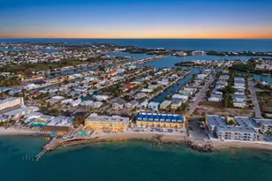 340-350 E Ocean Dr, Key Colony, FL 33051 - Photo 85