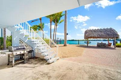 425 Harbour Drive, Duck Key, FL 33050 - Photo 27