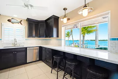 425 Harbour Drive, Duck Key, FL 33050 - Photo 11