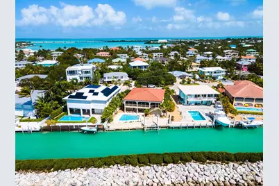 250 W Seaview Circle, Duck Key, FL 33050 - Photo 23