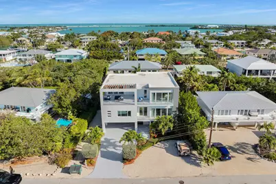 255 W Seaview Circle, Duck Key, FL 33050 - Photo 49