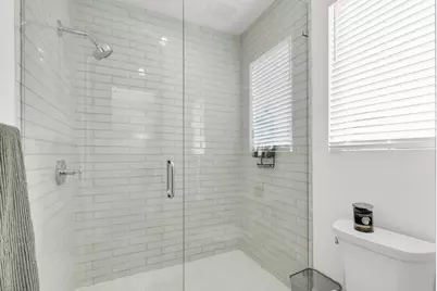 255 W Seaview Circle, Duck Key, FL 33050 - Photo 19