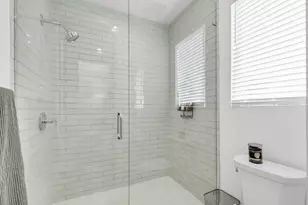 255 W Seaview Cir, Duck Key, FL 33050 - Photo 19