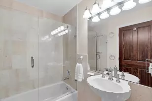 136 San Remo Dr, Plantation Key, FL 33036 - Photo 27