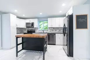11 Judy Pl, Key Largo, FL 33037 - Photo 7