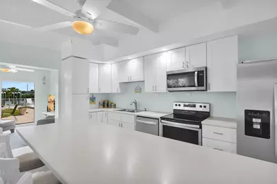 70 7th Street, Key Colony, FL 33051 - Photo 7