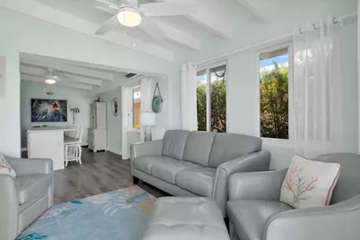 70 7th Street, Key Colony, FL 33051 - Photo 11