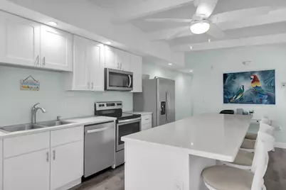 70 7th Street, Key Colony, FL 33051 - Photo 9