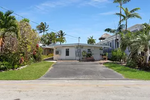 70 7th St, Key Colony, FL 33051 - Photo 27