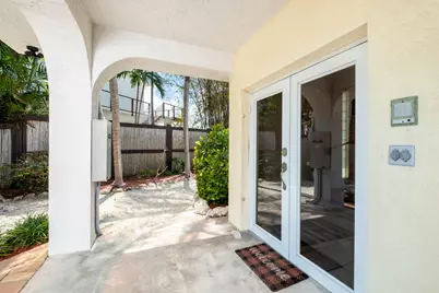 149 Lake Road, Plantation Key, FL 33070 - Photo 11