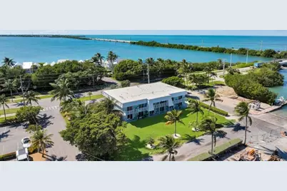 300 Duck Key Drive #9, Duck Key, FL 33050 - Photo 3