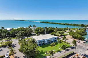 300 Duck Key Dr, Duck Key, FL 33050 - Photo 3