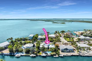 16843 E Point Dr, Sugarloaf Key, FL 33042 - Photo 5
