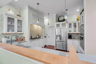 16843 E Point Dr, Sugarloaf Key, FL 33042 - Photo 19