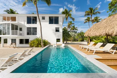 83407 Old Highway, Upper Sugarloaf Key, FL 33036 - Photo 45