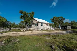3167 Stewart Rd, Middle Torch Key, FL 33042 - Photo 9