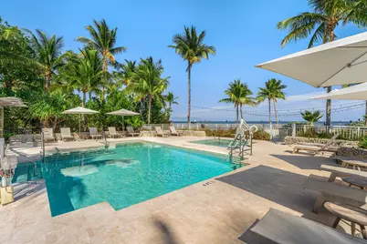 82779 Old Highway #8, Upper Sugarloaf Key, FL 33036 - Photo 11