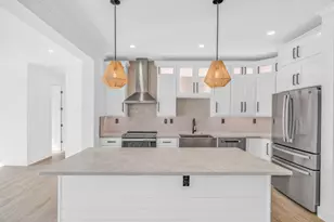 17210 Angelfish Ln, Sugarloaf Key, FL 33042 - Photo 13