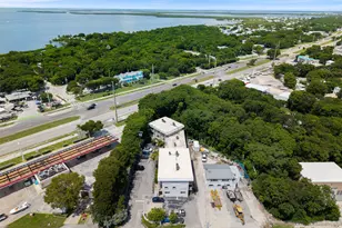 300 Ocean Dr, Key Largo, FL 33037 - Photo 33