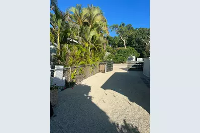 8 Grassy Road, Key Largo, FL 33037 - Photo 69