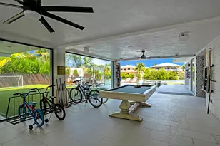 32 N Bounty Ln, Key Largo, FL 33037 - Photo 9