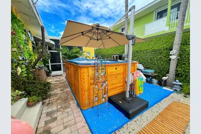 611 8th Street, Key Colony, FL 33051 - Photo 5