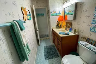 611 8th St, Key Colony, FL 33051 - Photo 31