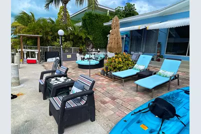 611 8th Street, Key Colony, FL 33051 - Photo 11