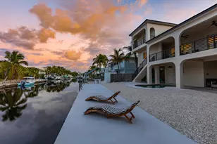 937 Gulf Dr, Summerland Key, FL 33042 - Photo 5