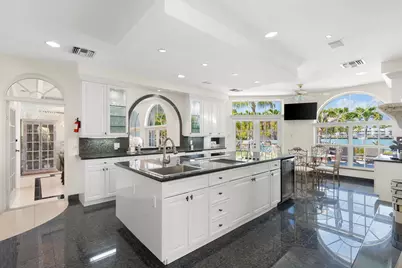 152 N Indies Drive, Duck Key, FL 33050 - Photo 17