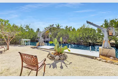 3686 Gulfstream Street, Big Pine Key, FL 33043 - Photo 17