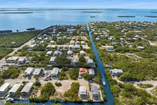 3686 Gulfstream St, Big Pine Key, FL 33043 - Photo 5