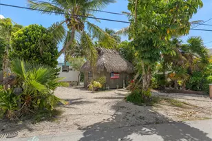282 Scorpio Ln, Geiger Key, FL 33040 - Photo 3