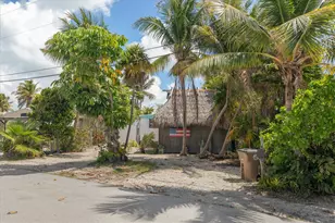 282 Scorpio Ln, Geiger Key, FL 33040 - Photo 7