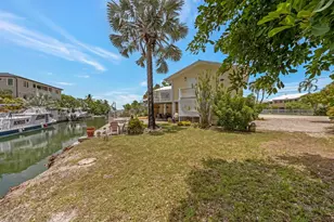 9 Jade Dr, Big Coppitt, FL 33040 - Photo 5