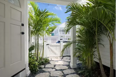 828 Fleming Street, Key West, FL 33040 - Photo 1