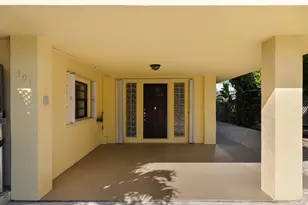 391 10th St, Key Colony, FL 33051 - Photo 11