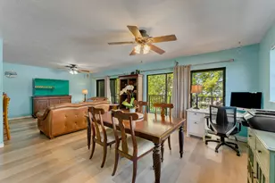391 10th St, Key Colony, FL 33051 - Photo 15