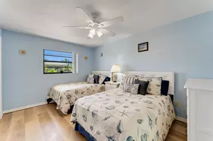391 10th St, Key Colony, FL 33051 - Photo 27