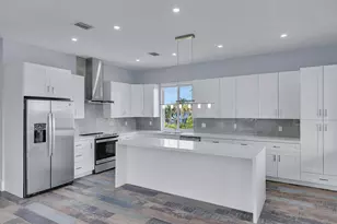 124 Venetian Way, Plantation Key, FL 33036 - Photo 13
