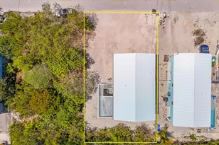 75 Lobstertail Rd, Big Pine Key, FL 33043 - Photo 21