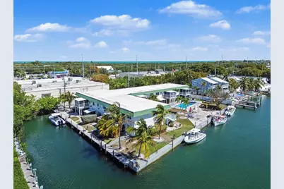5301 Ocean Terrace #APT 7, Marathon, FL 33050 - Photo 3
