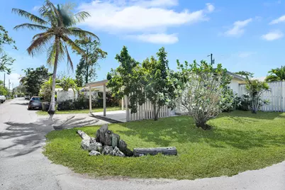 62 Silver Springs Drive, Key Largo, FL 33037 - Photo 3
