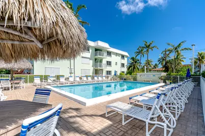 1101 W Ocean Drive #24, Key Colony, FL 33051 - Photo 27