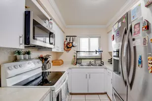 1524 5th St, Key West, FL 33040 - Photo 9
