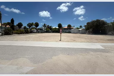 24764 Overseas Highway, Summerland Key, FL 33042 - Photo 1