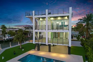 265 Pueblo St, Plantation Key, FL 33070 - Photo 15