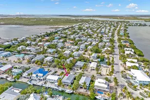 27416 Cayman Ln, Ramrod Key, FL 33042 - Photo 37